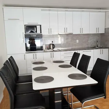 Lejlighed Tasa Banja Luka